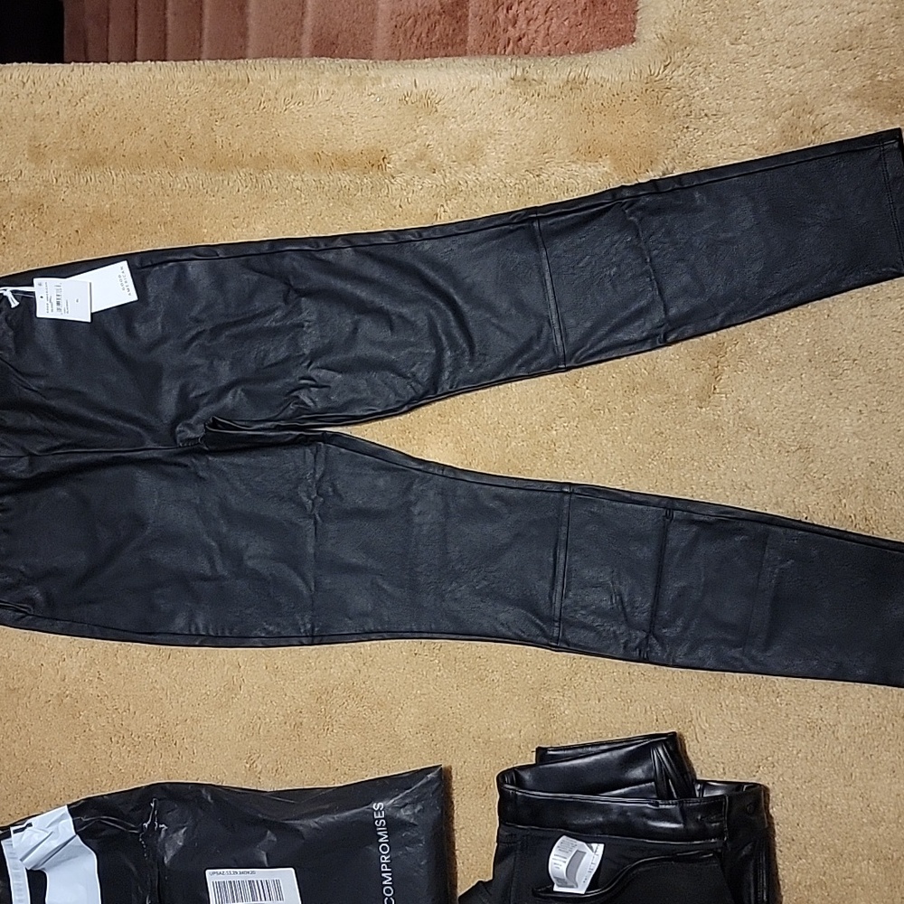 Good American faux leather leggings